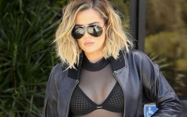 ¡Bolso de Khloé Kardashian le hace el look!