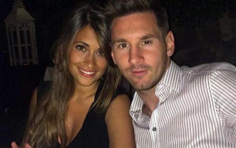 Mira a Leo Messi y su novia románticos y playeros