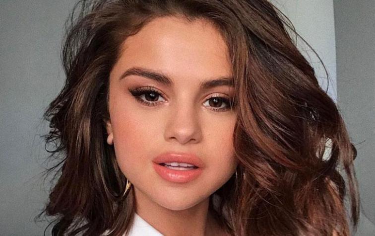 Selena Gomez lució 5 outfits en un día