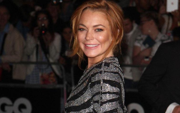 Crueles críticas a Lindsay Lohan por su figura en traje de baño