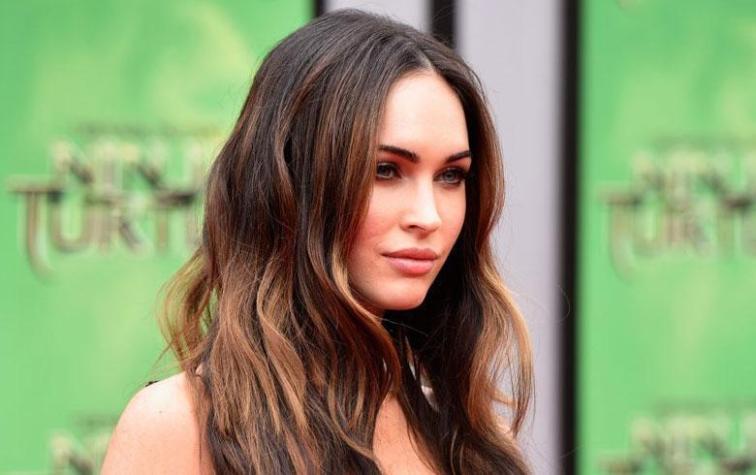 Así de casual sale Megan Fox de paseo con sus tres hijos