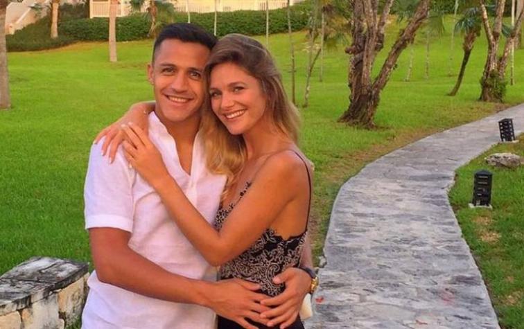 Mayte Rodríguez y Alexis Sánchez se reencontraron en Inglaterra