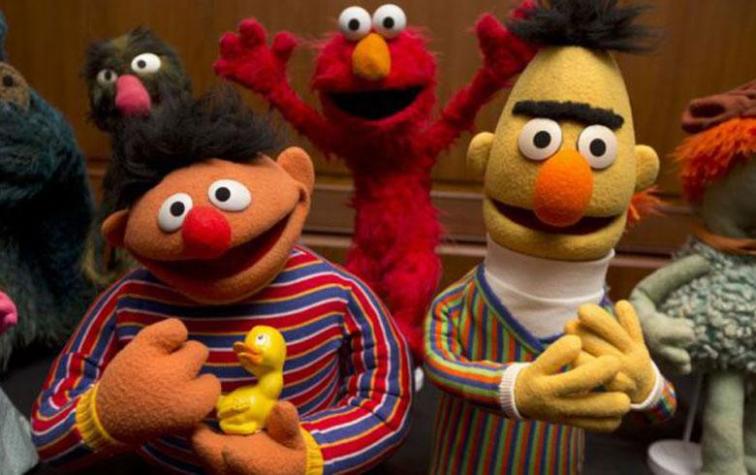 Plaza Sésamo estreno versión de "Despacito"