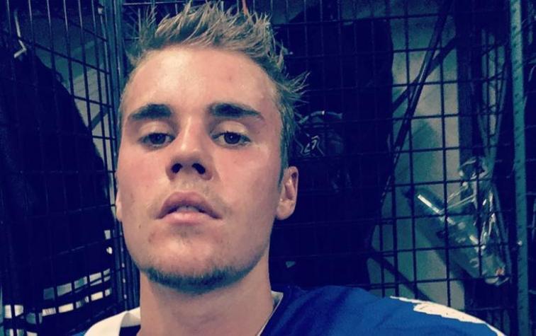 Justin Bieber comparte fotos de sus fans usando su colección de ropa