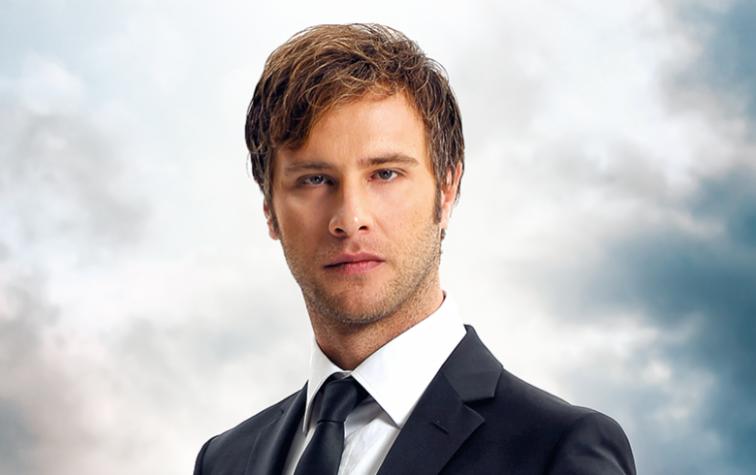 El galán de Huérfanas que saca suspiros en Turquía