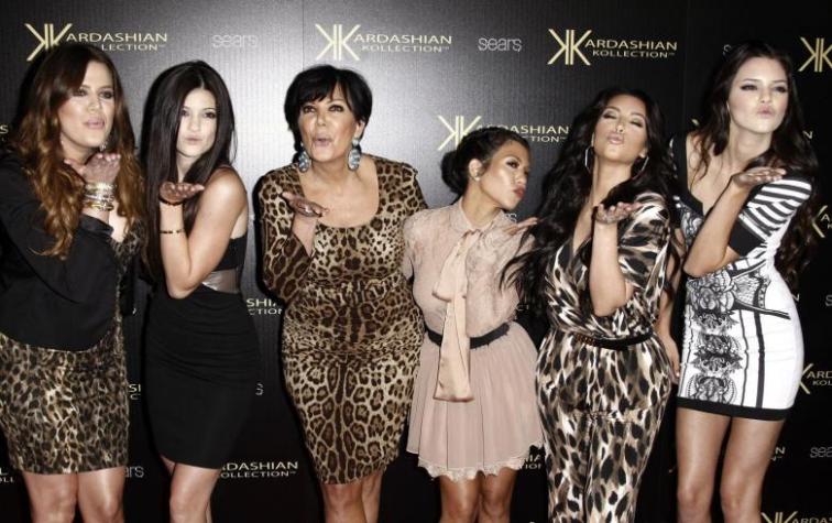 Las Kardashian recrean openning de su programa a diez años de su estreno