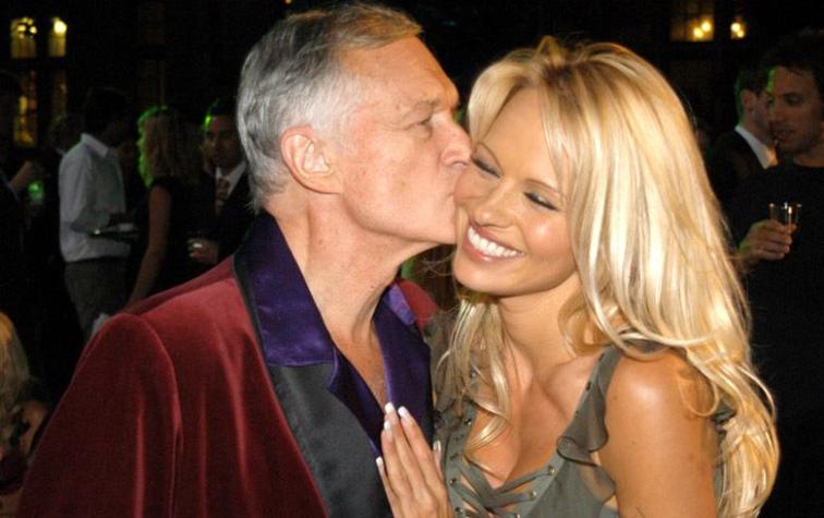 La extraña despedida que Pamela Anderson le dedicó a Hugh Hefner