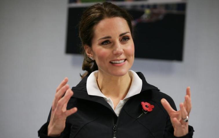 ¿Está Kate Middleton esperando gemelos? ¡Fuentes cercanas a la familia real lo confirman!