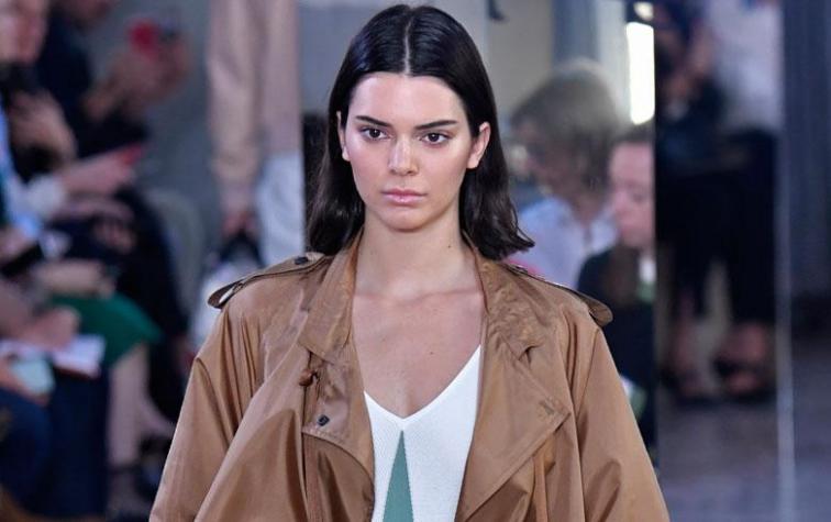 Kendall Jenner asiste con jeans y en topless a premiere de película