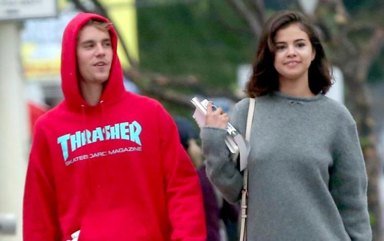 Familia de Selena Gomez no se sentiría cómoda con el regreso de la pareja 