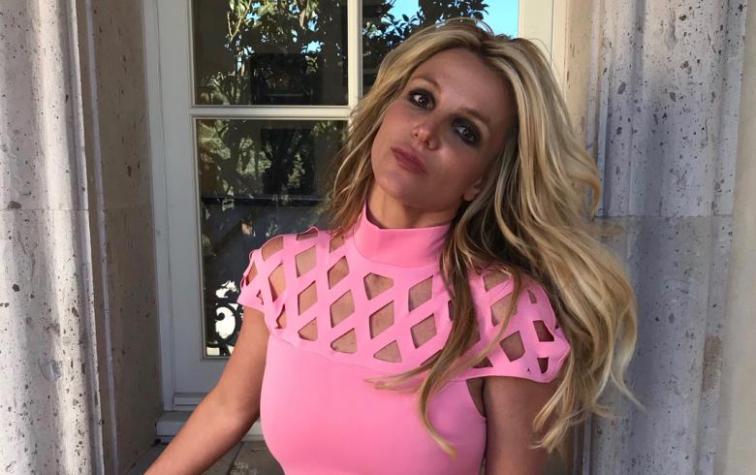 Britney Spears impactó con la decoración navideña de su casa