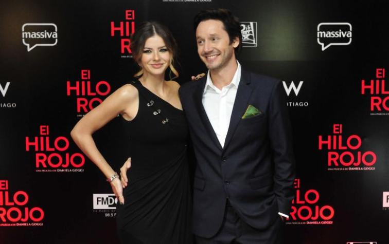 China Suárez muestra su embarazo con románticas fotografías junto a Benjamín Vicuña 