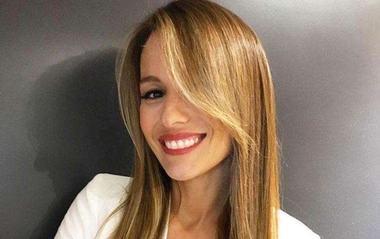 "Pampita" se luce en micro bikini y soltera en Punta del Este