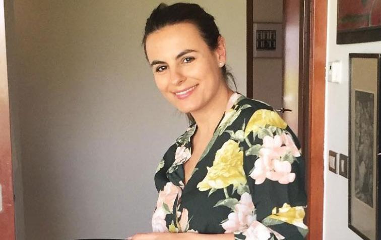 Pía Guzmán muestra cómo luce en traje de baño a tres meses de ser madre 