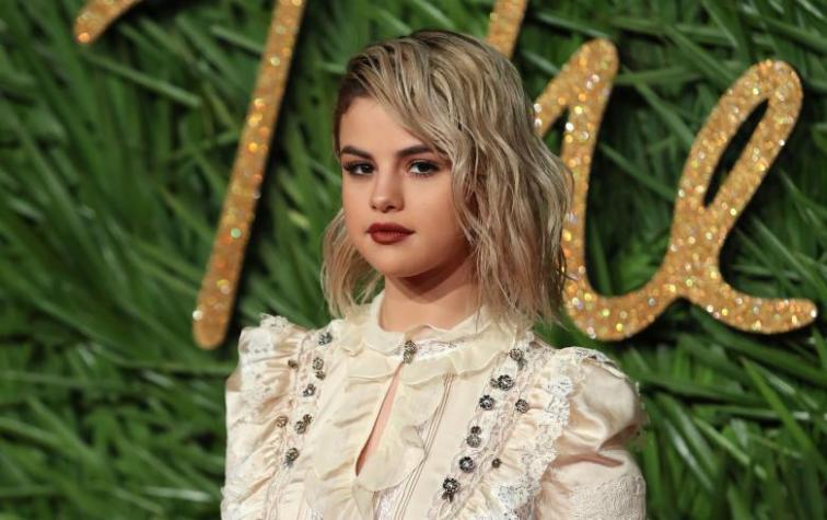  Selena Gomez envía emotivo mensaje a niño víctima de bullying