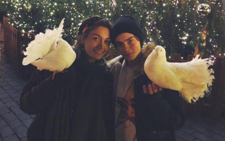 Medio británico vincula sentimentalmente a Cara Delevinge y Paris Jackson