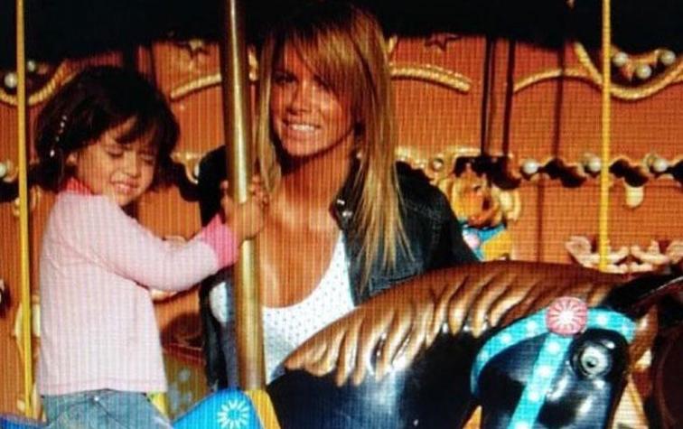 Carla Ochoa chochea con su hija de 15 años en redes sociales