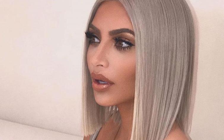 Kim Kardashian sorprendió con nuevo accesorio para sus dientes 