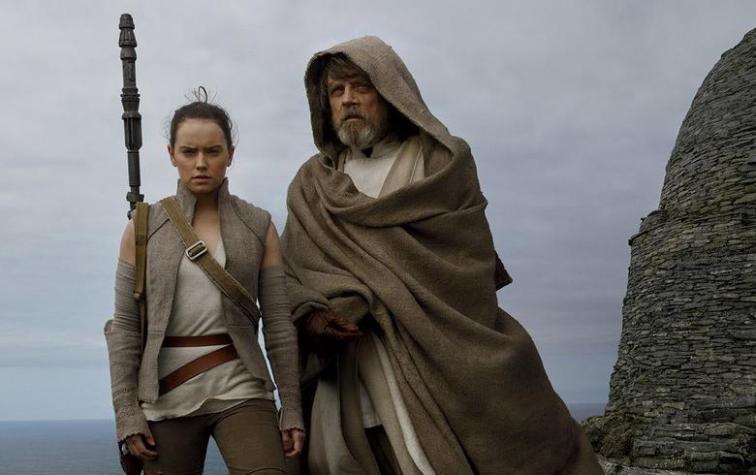 Star Wars se convirtió en la segunda franquicia más taquillera de la historia