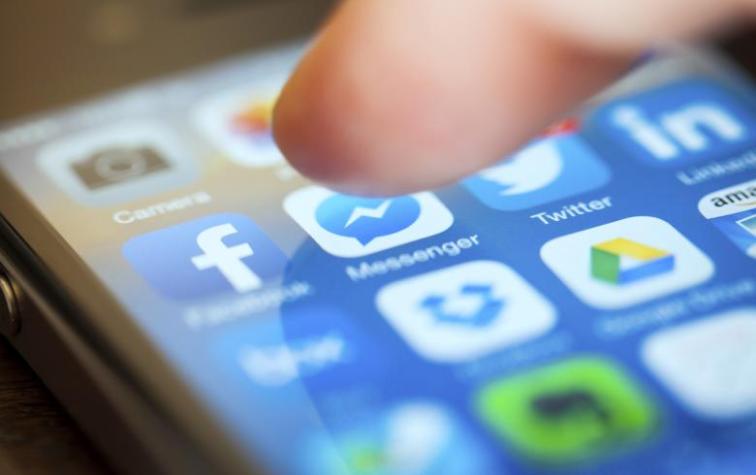 Descubre todo lo que Facebook sabe de ti en solo tres pasos