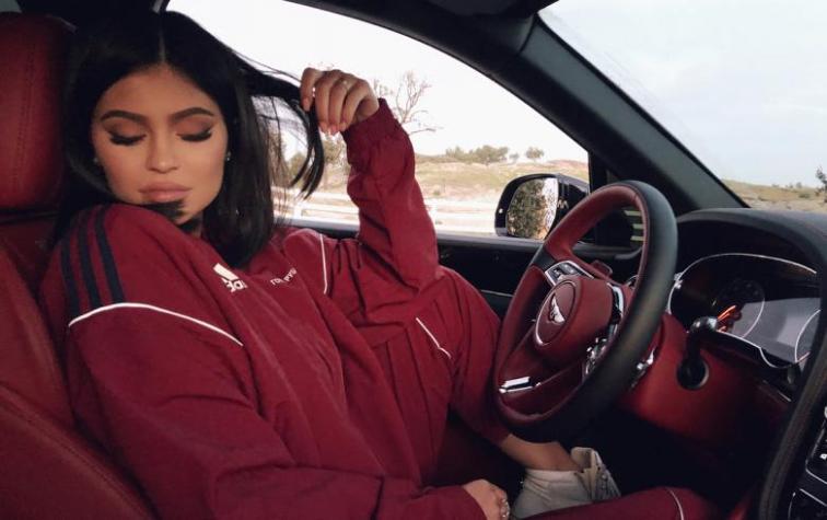 El lujoso regalo que recibió Kylie Jenner de parte de su novio tras convertirse en madre