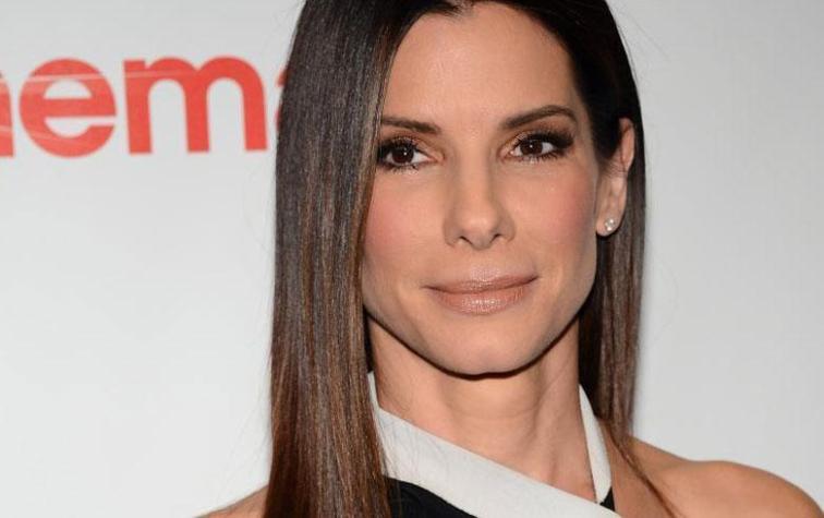 Conoce el "facial de pene" de Sandra Bullock 