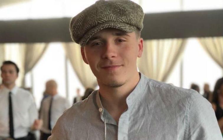 Brooklyn Beckham pasa las penas con famosa modelo