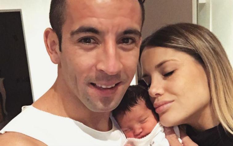 Gala Caldirola y Mauricio Isla podrían abandonar Turquía