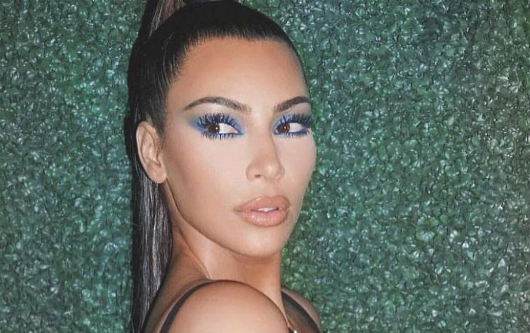 Kim Kardashian se desnuda para crear su nuevo perfume 