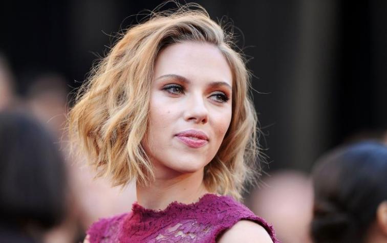 La hija de Scarlett Johansson cree que su madre trabaja "peleando con otras personas"