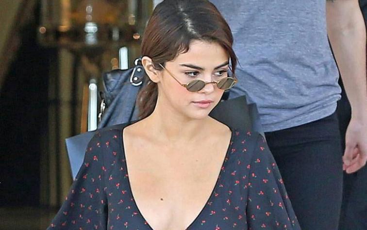 ¡El sweater que Selena Gomez no se saca!