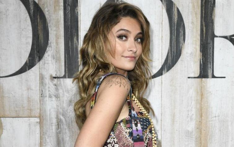 Paris Jackson se retiró de un desfile donde usaban caballos