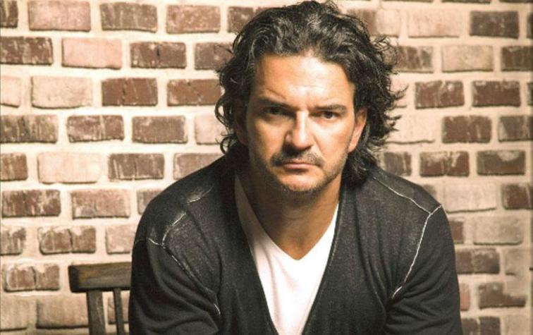 Ricardo Arjona cataloga de cómplices a quienes no denuncian acoso y abuso