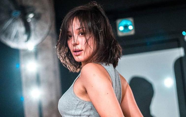 Actriz Rocío Toscano muestra sexy coreografía 