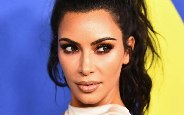La ironía de Kim Kardashian tras ganar importante premio en los "Oscar de la moda"