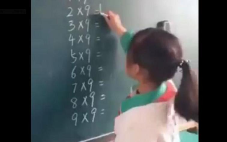 El genial truco de una niña para resolver la tabla del 9