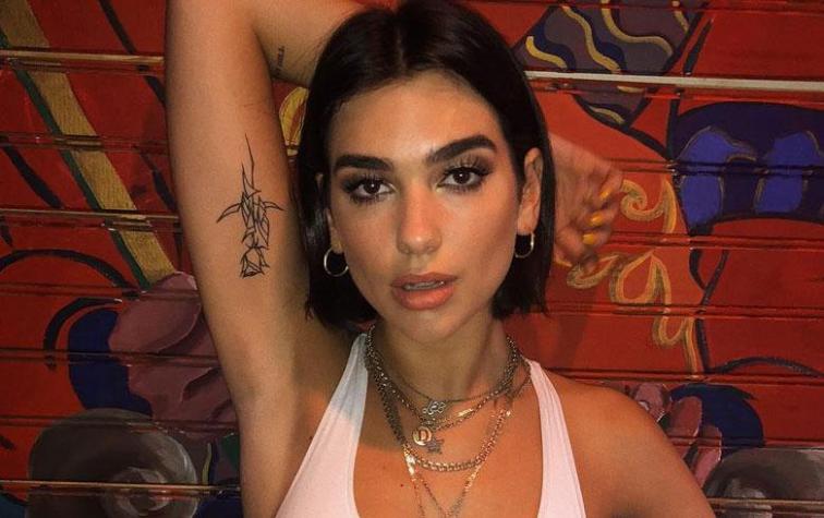 Dua Lipa lleva las botas bucaneras a otro nivel