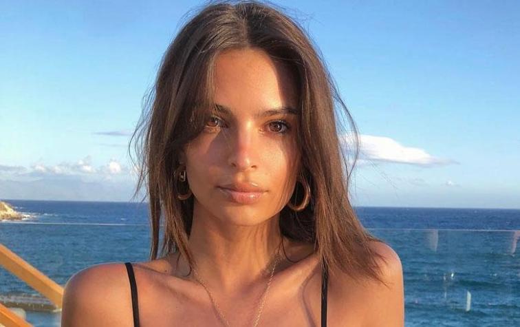 Emily Ratajkowski se oculta de los paparazzis pero llama más su atención