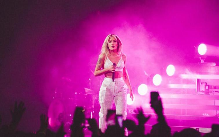 Halsey en Chile