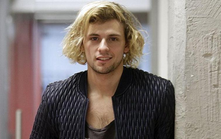 Joaquín Méndez y actriz chilena mostraron su parecido con selfie