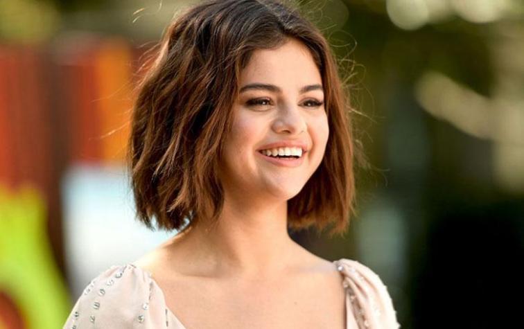 Selena Gomez aparece en sensual outfit deportivo tras fuerte crítica a su aspecto