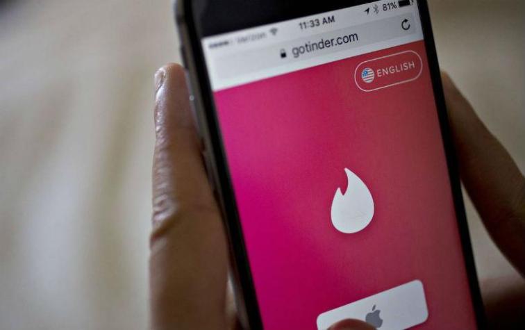 Usuaria de Tinder se llenó de solicitudes por curioso detalle en su foto