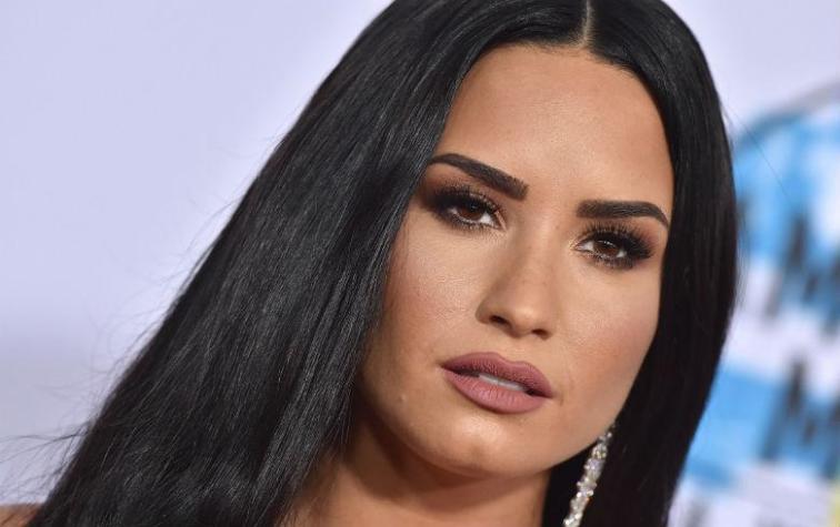 Familiar de Demi Lovato revela estado de salud de la cantante