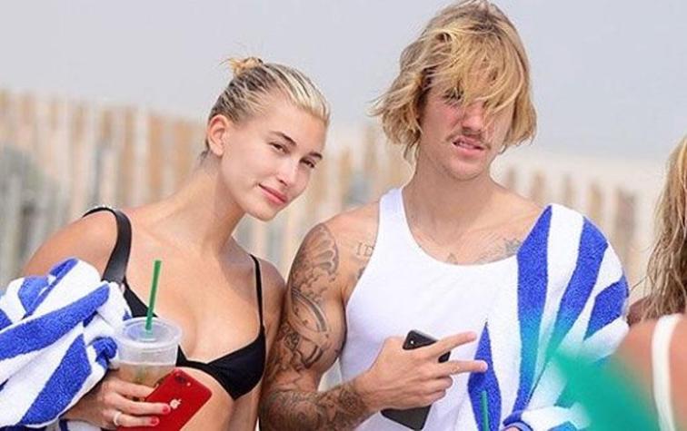 Hailey Baldwin y Justin Bieber fueron vistos de paseo tras comprometerse