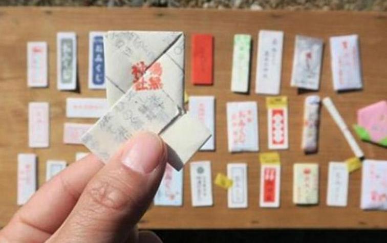 La peculiar propina que reciben los camareros en Japón y que puede ser expuesta en un museo