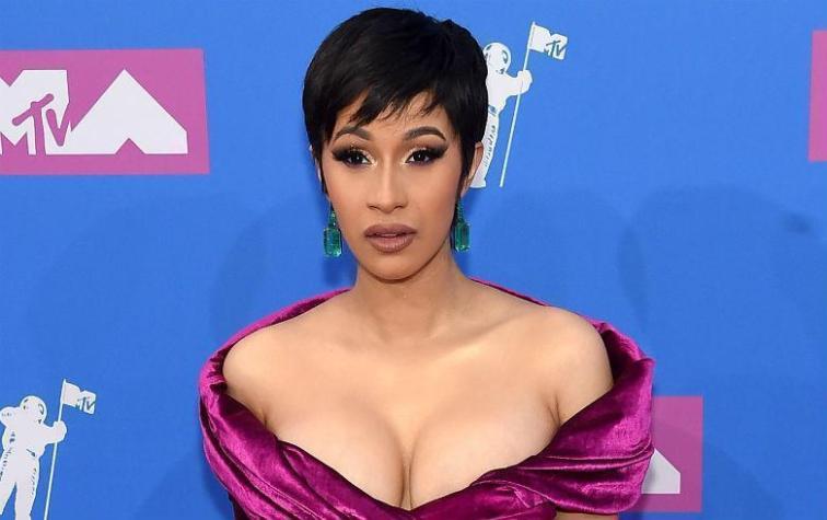 Cardi B impacta con sensual vestido velvet en los MTV VMA’s 2018