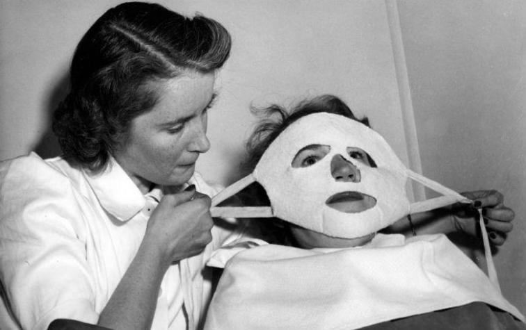 Muy diferentes a la actualidad: así eran los tratamientos de belleza en los años 60
