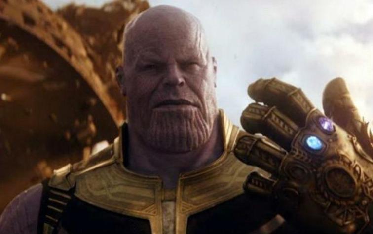 Actor que interpreta a “Thanos”  dedicó cita de Pablo Neruda a su esposa