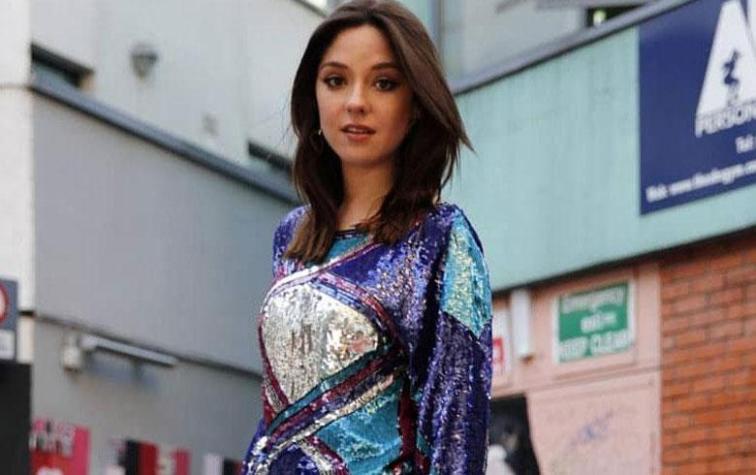 Kel Calderón posa sin maquillaje en foto casual