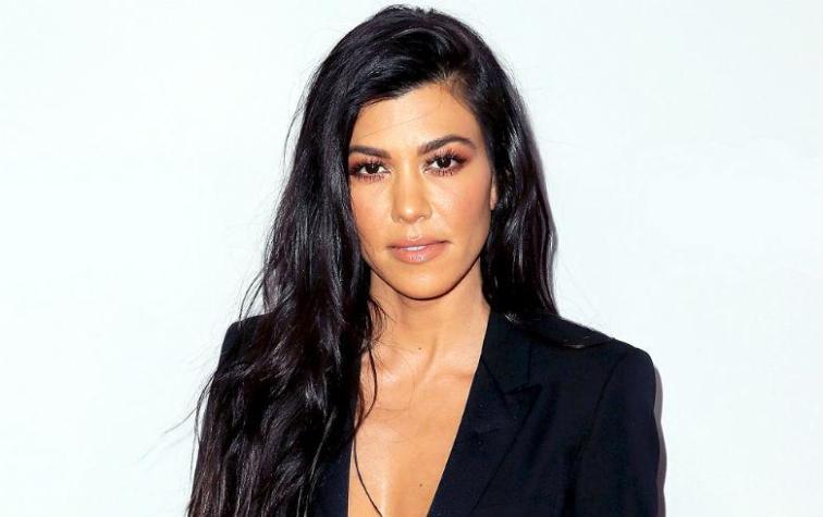 Kourtney Kardashian es captada con modelo 19 años menor que ella